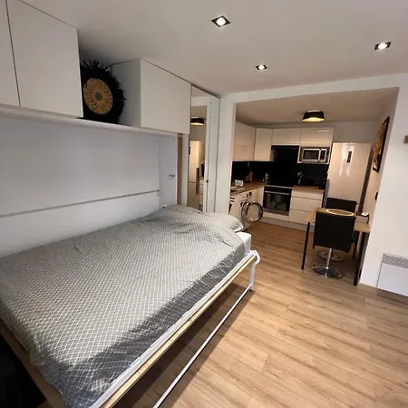 Contemporain, A Deux Pas De La A ! Apartment *